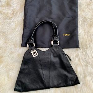 🎉 SALE FENDI Shoulder Hand Leather Bag Black 8BR254